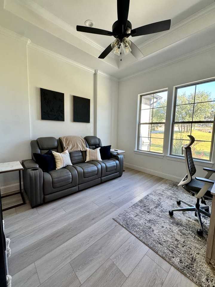 412 Lake Arbor Dr - Photo 3 of 41