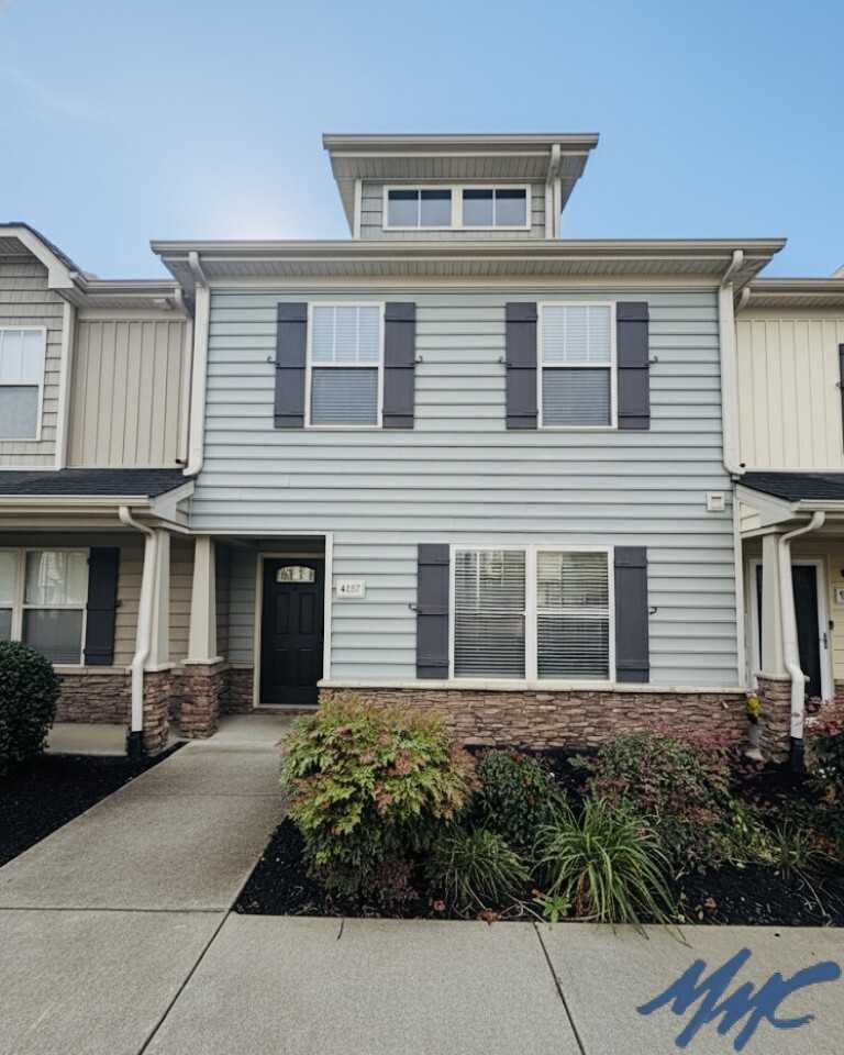 4137 War Emblem Lane