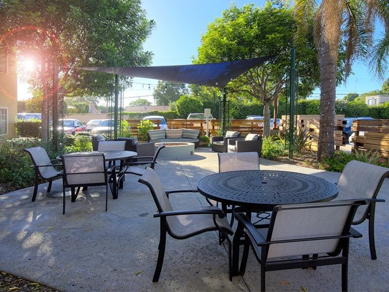 The Huntington Breeze - Photo 5 of 21