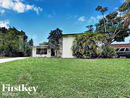 featured image of 1315 Ne 203rd St