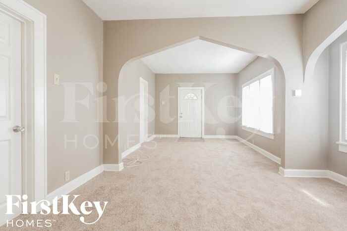 2160 South Emerson Avenue - Photo 3 of 15