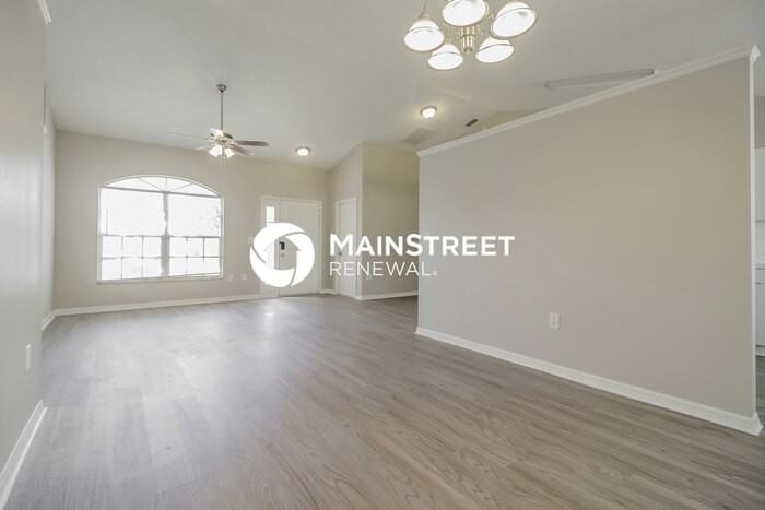 2665 Oak Run Blvd - Photo 2 of 16