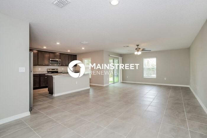 349 Daffodil Ln - Photo 2 of 16