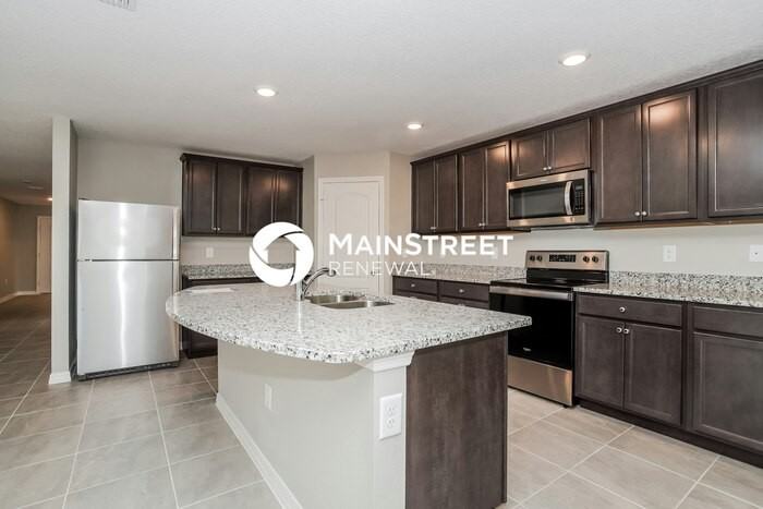 349 Daffodil Ln - Photo 4 of 16