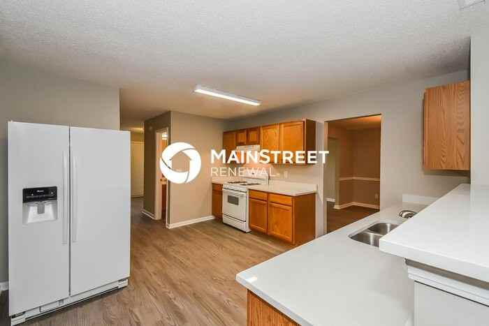 4232 Basinside Court - Photo 5 of 17