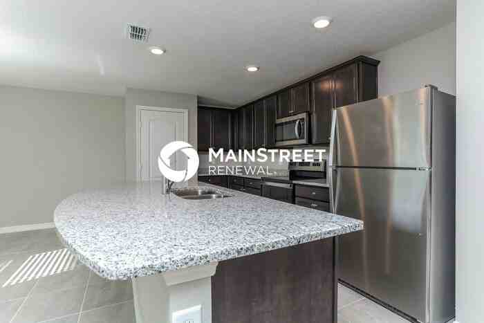 360 Fern Ct - Photo 5 of 17