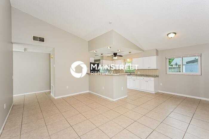 809 Largo Ct - Photo 5 of 18