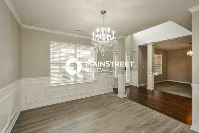 189 Kyndal Dr - Photo 6 of 17