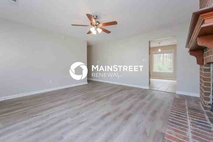 315 Cornwallis Way - Photo 4 of 16