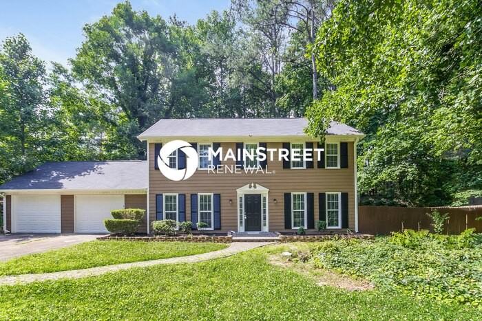 320 Sumter Drive Northeast