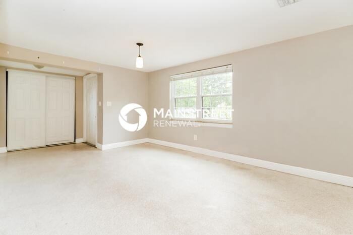 2326 111th Avenue - Photo 2 of 16