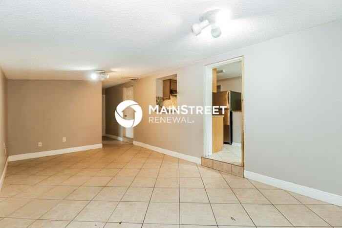 2326 111th Avenue - Photo 4 of 16