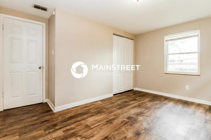 2326 111th Avenue - Photo 7 of 16