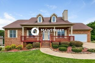 136 Lawrence Dr - Photo 1 of 1