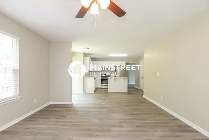 1524 Gordon Walters Drive - Photo 3 of 17