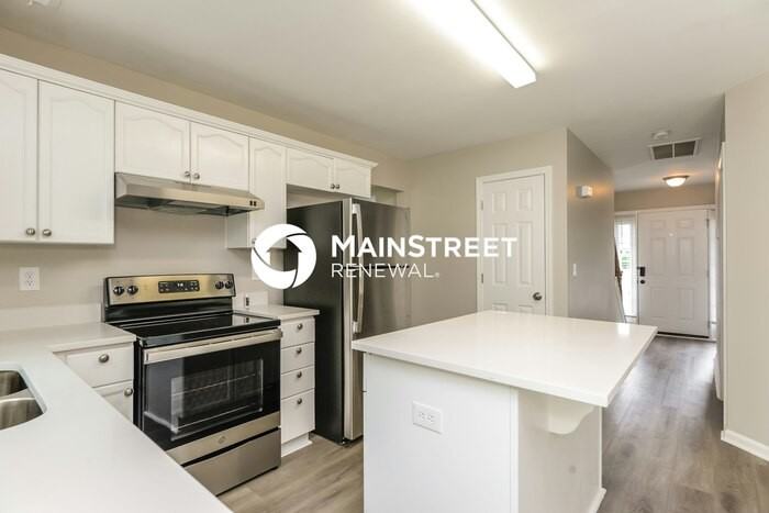 1524 Gordon Walters Drive - Photo 5 of 17