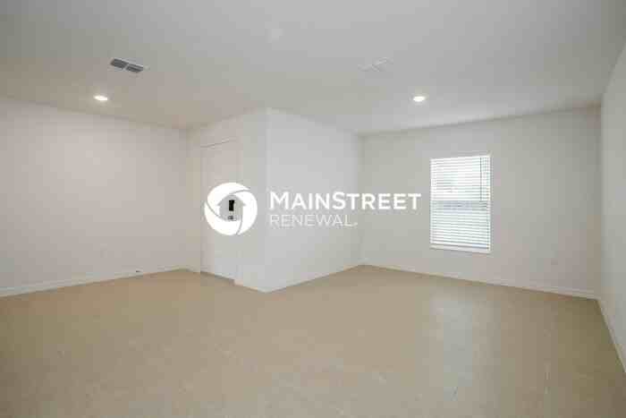 1682 Hideaway Flat Street - Photo 6 of 16