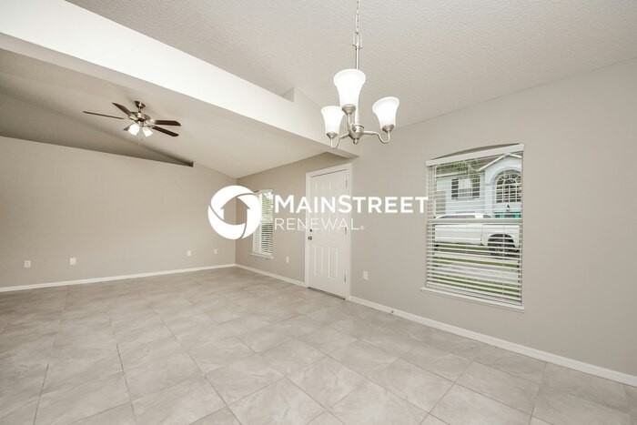 1330 Dover Dr - Photo 5 of 16