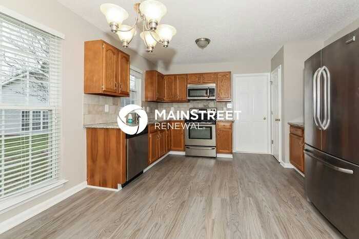 7009 Gatwick Lane - Photo 6 of 17