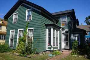 featured image of 422 W Dutton St #1