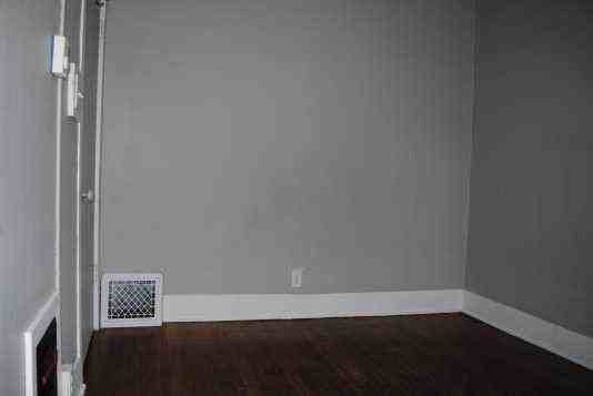 422 W Dutton St #1 - Photo 5 of 9