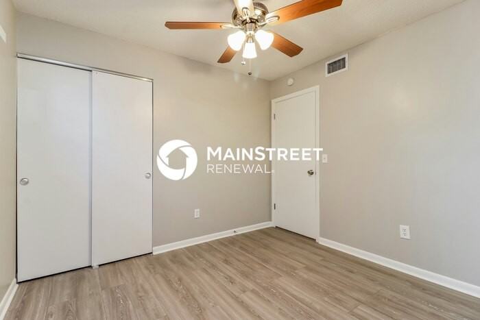 7303 Willow Park Drive - Photo 6 of 16