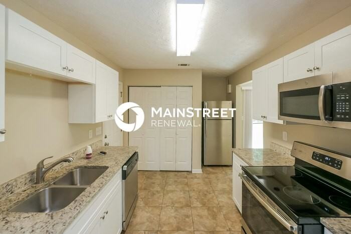 2703 Holly Berry Drive - Photo 6 of 17