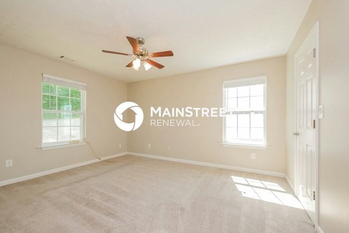 2703 Holly Berry Drive - Photo 7 of 17