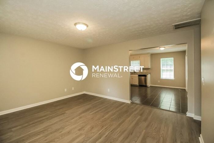 8303 Lakeview Drive Southwest - Photo 3 of 16