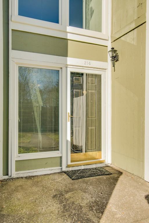 214 Raintree Drive - Photo 5 of 34