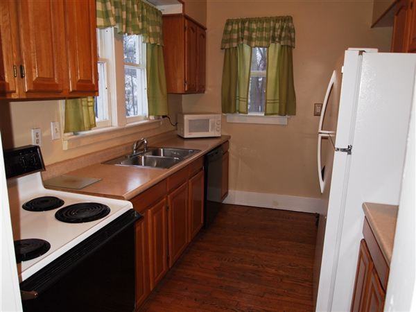 100 N Norwood St - Photo 3 of 5