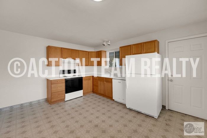 916 East 8475 South #2 - Photo 6 of 13