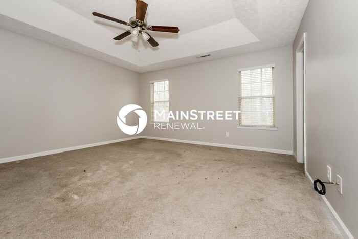 70 Fairwoods Court - Photo 7 of 17