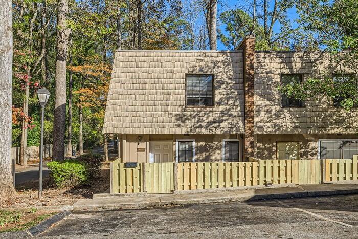 6424 Woodstone Way - Photo 2 of 27