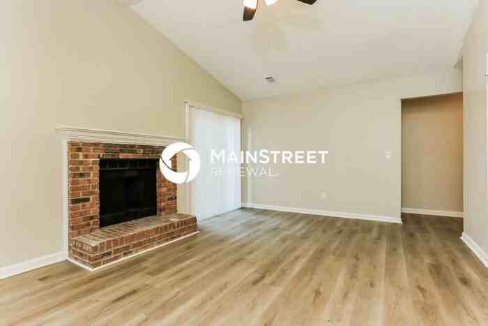 1061 Brandon Hill Way - Photo 2 of 15