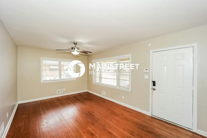 1794 Broadwell Street Southwest - Photo 5 of 16