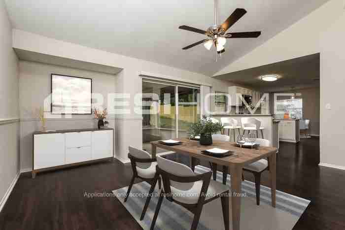 7024 Ochopee Ct - Photo 4 of 19