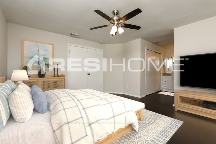 7024 Ochopee Ct - Photo 7 of 19