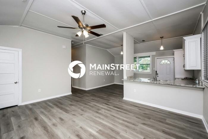 4007 East Osborne Avenue - Photo 3 of 16