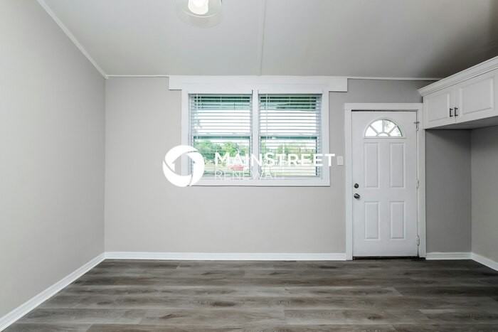 4007 East Osborne Avenue - Photo 5 of 16