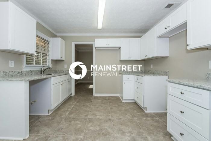 430 Amity Ct - Photo 7 of 15