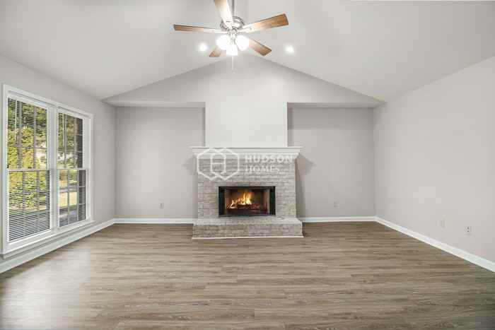 4545 Creek Bluff Dr - Photo 6 of 25