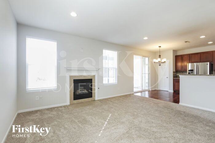 12410 Guy Way - Photo 3 of 15