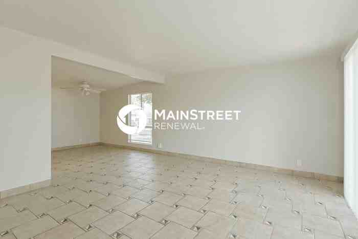 7306 East Pierce Place - Photo 3 of 16