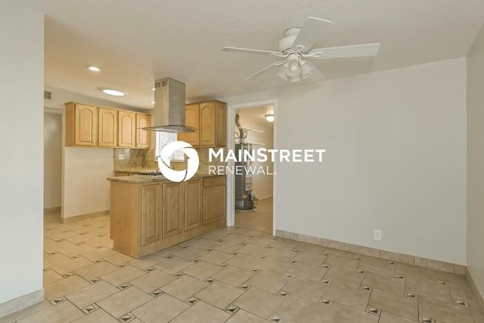 7306 East Pierce Place - Photo 5 of 16