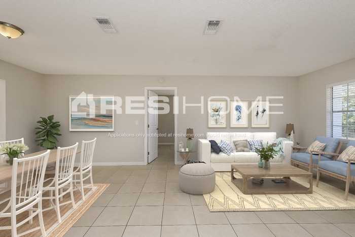 5044 Landover Blvd - Photo 5 of 19