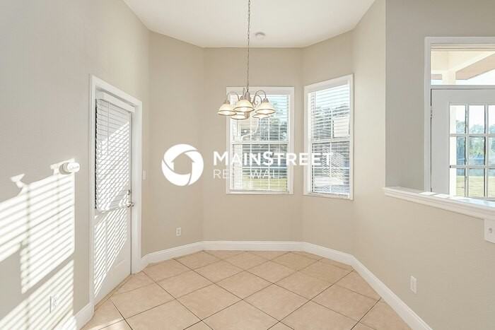 3300 West Hickman Avenue - Photo 5 of 16