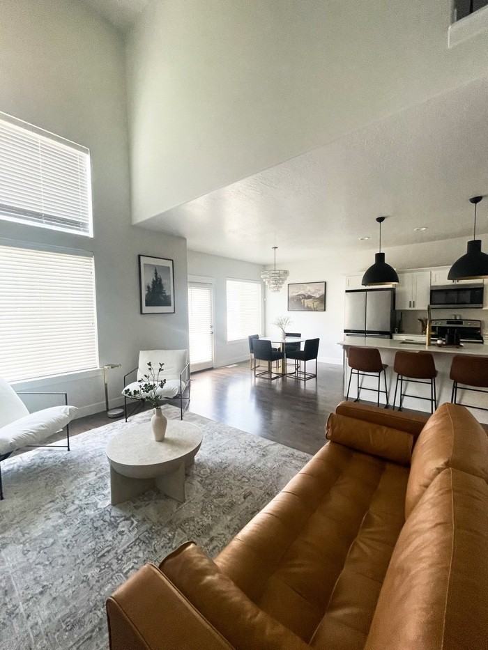 4155 West 1630 North - Photo 3 of 11