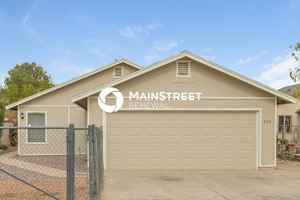 featured image of 737 E Oregon St