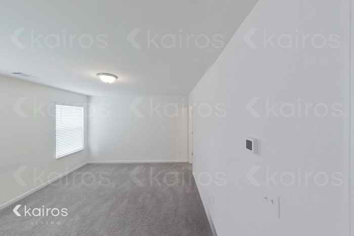 145 Dudley Way SW - Photo 7 of 17